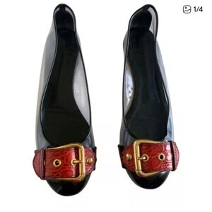 Giuseppe Zanotti Black and Red Flats with Gold Buckle